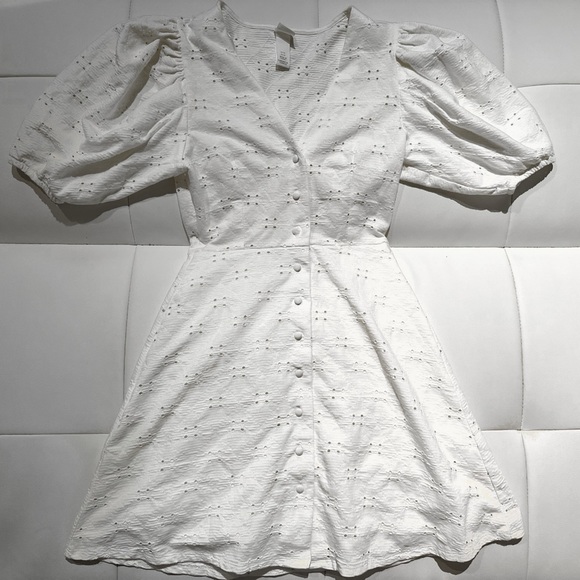 H&M XS White Dress - Picture 1 of 4
